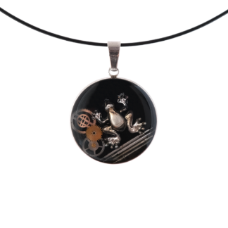 Black Mechanical Frog Relief Pendant