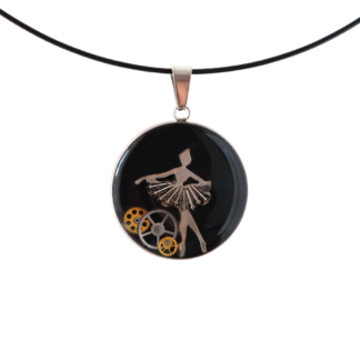 Pendentif ballerine steampunk sur base noire